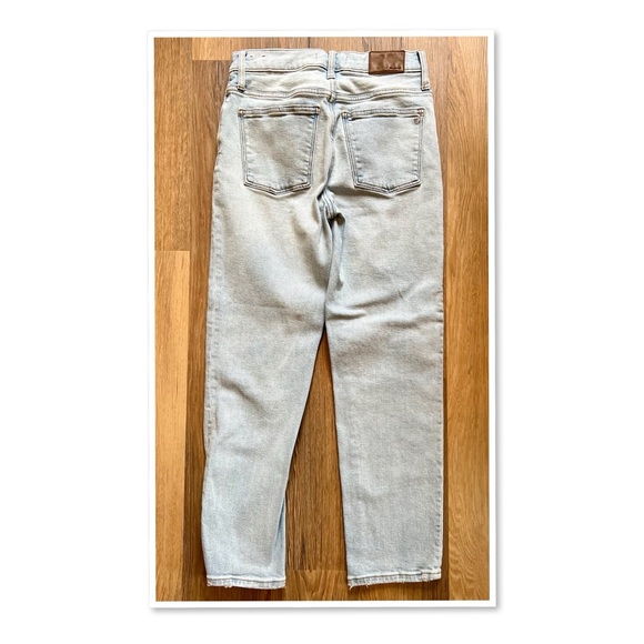 Madewell Mid-Rise Classic Straight Jeans - Picture 3 of 12